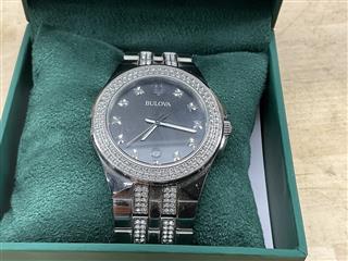 BULOVA Unisex Wristwatch 96K102